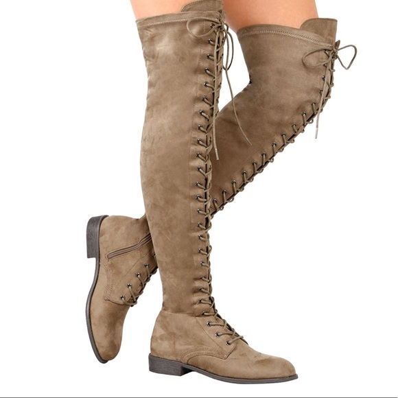 Wild Diva Shoes - ⭐️⭐️ Lace Up Knee High Boots